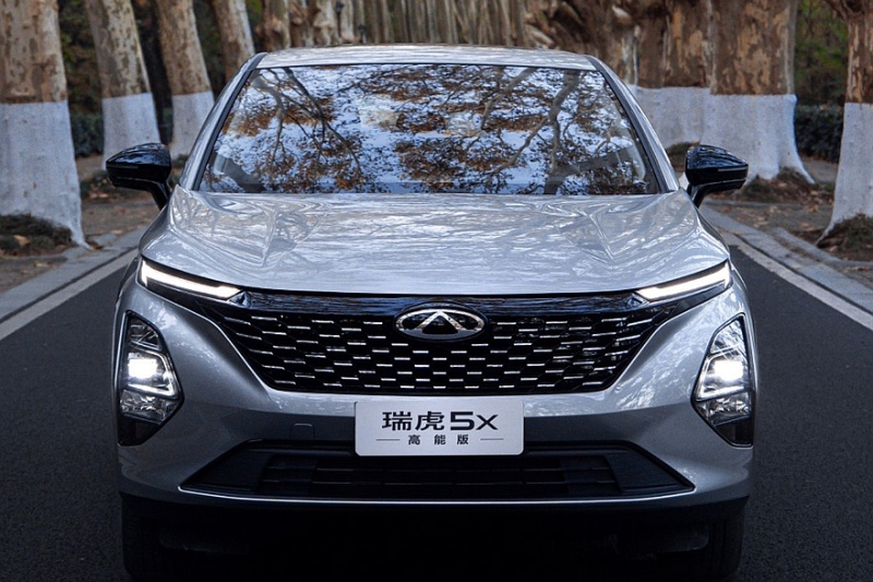 Кроссовер Chery Tiggo 5x High Energy: проще и дешевле донорской Omoda C5