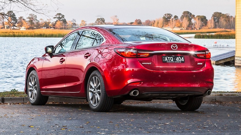 «Устаревшие» седан и универсал Mazda 6 покинули ещё один рынок