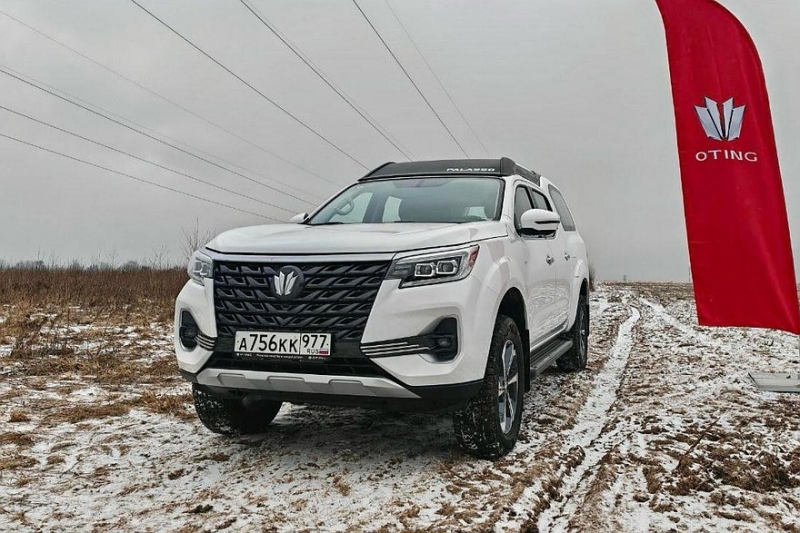 Необычный внедорожник Oting Palasso на базе Nissan Navara: объявлены российские цены