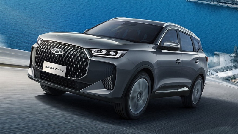 Первый кроссовер Tenet показали без маскировки. Производство наладят на заводе в Калуге