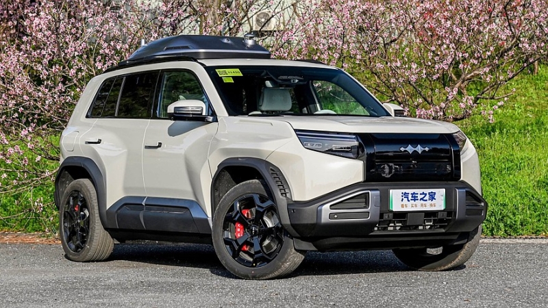 Брутальный кроссовер FangChengBao Tai 3 от BYD: серьёзный заряд по доступным ценам