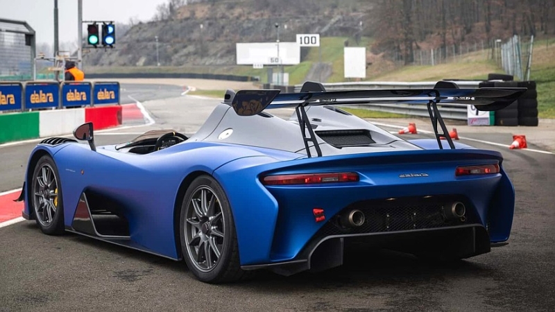 Dallara обновила спорткар Stradale: больше прижимной силы и две новые спецверсии