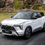 Mitsubishi Xforce HEV: первый носитель гибридной силовой установки нового поколения