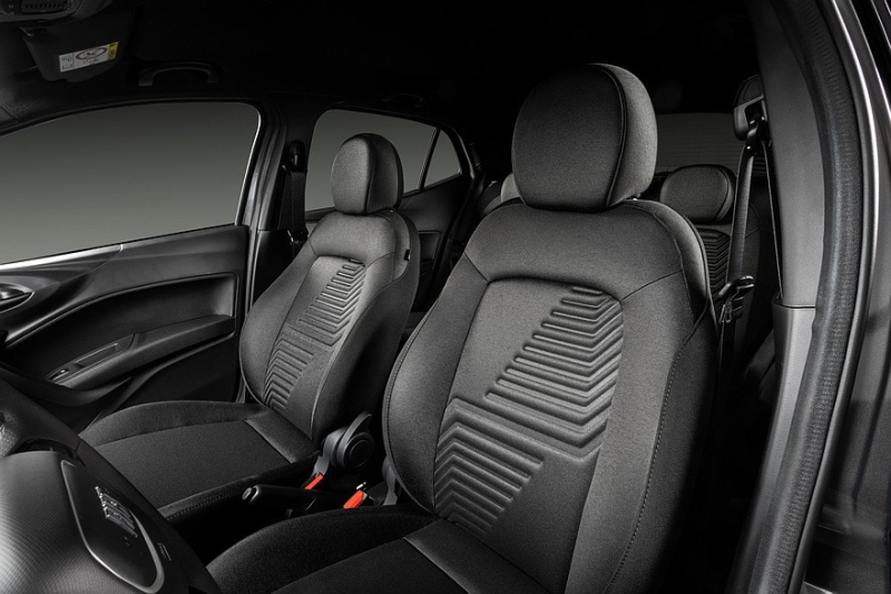 Обновлённый хэтчбек Fiat Argo: меньше изменений, чем у седана Cronos