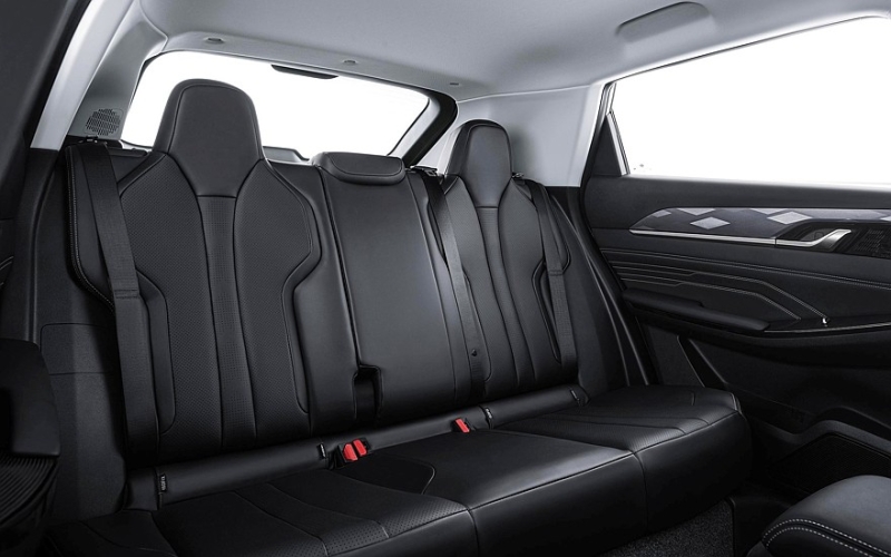 Первенец нового бренда Hedmos от СП Dongfeng Peugeot-Citroen готовится к дебюту