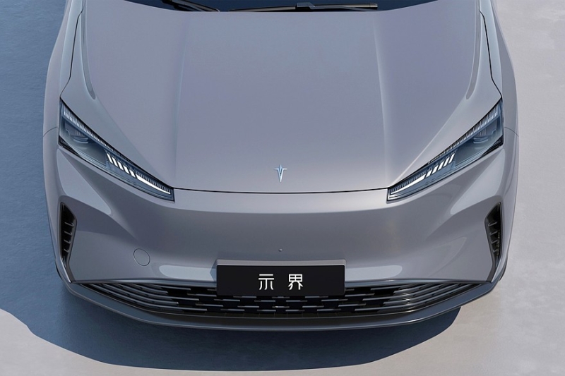 Первенец нового бренда Hedmos от СП Dongfeng Peugeot-Citroen готовится к дебюту