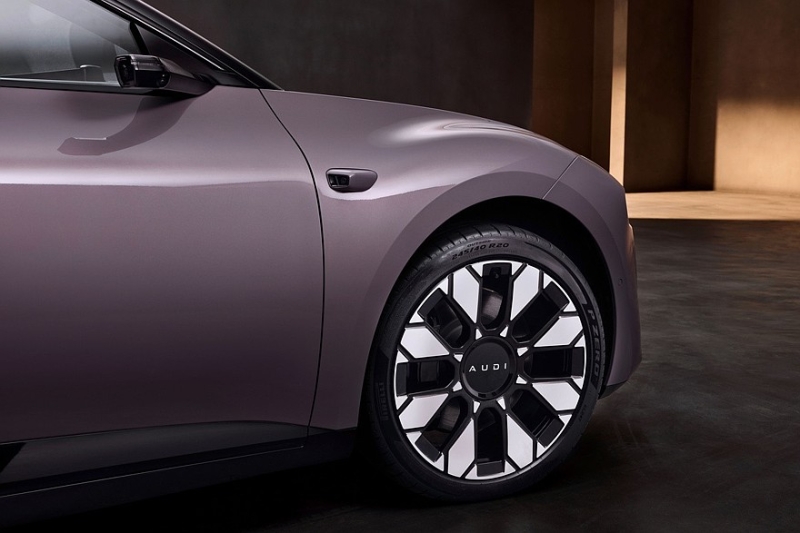 AUDI E5 Sportback: первенец бренда без четырёх колец