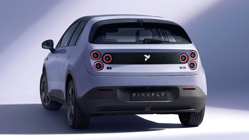Хэтчбек Firefly выходит на рынок, чтобы отнять покупателей у Mini и smart