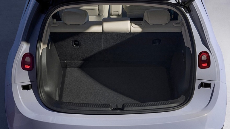 Хэтчбек Firefly выходит на рынок, чтобы отнять покупателей у Mini и smart