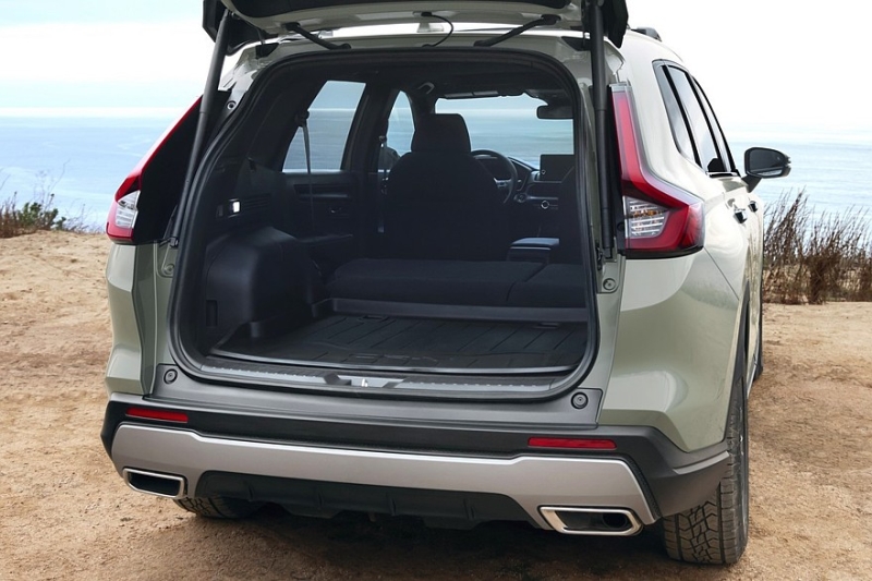 Кроссовер Honda CR-V обрёл «внедорожную» версию TrailSport, есть и другие обновки