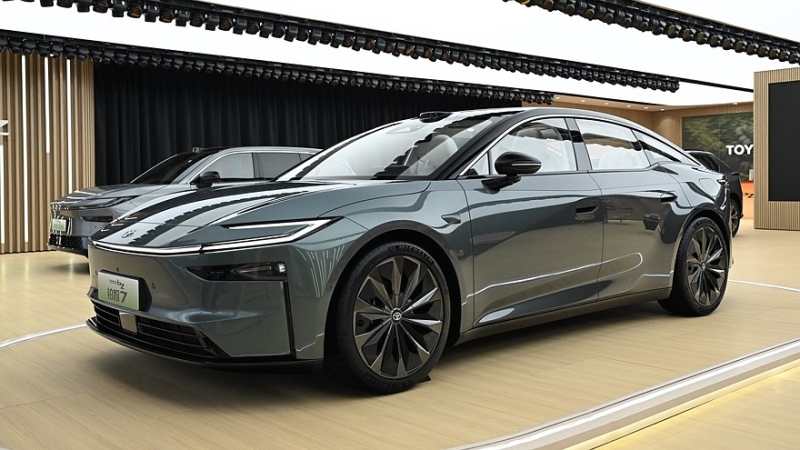 Toyota bZ7 стал новым флагманским седаном китайской линейки бренда