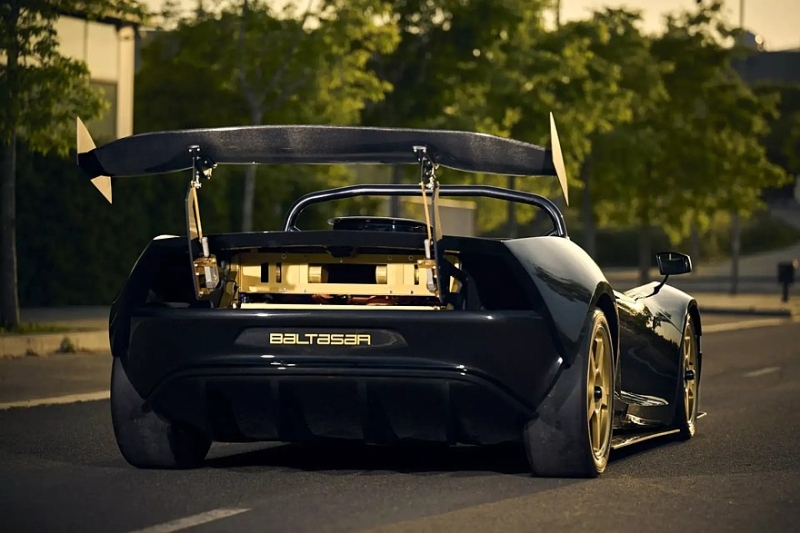 Испанский суперкар Baltasar Revolt R: скорость и стиль, достойные Бэтмена