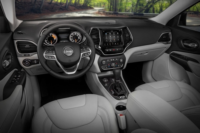 Jeep Cherokee возвращается: официальные фото кроссовера нового поколения