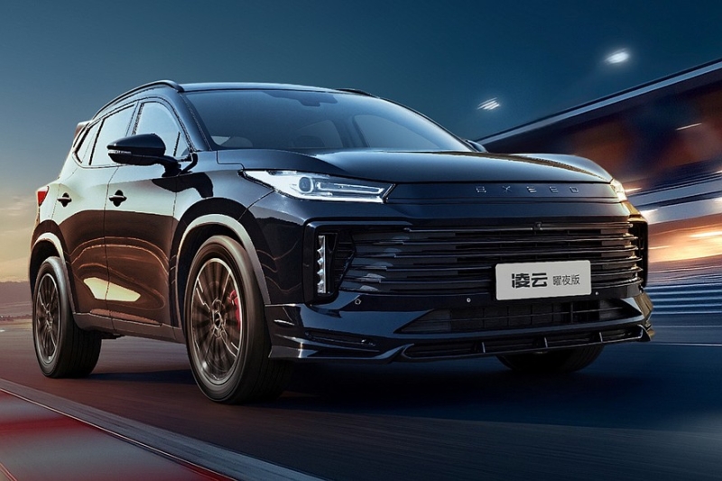 Кроссовер Exeed TXL «почернел» и стал агрессивнее в новой спецверсии