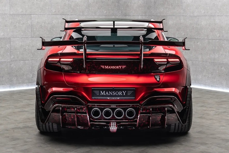 Mansory Pugnator Tricolore: самая безжалостная тюнинг-версия Ferrari Purosangue