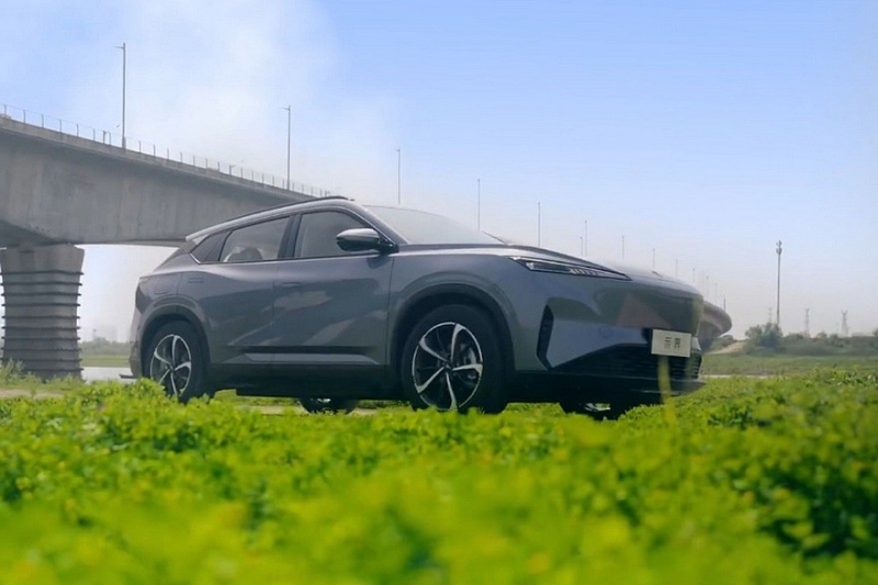 Не такой уж и новый кроссовер Hedmos 06 от СП Dongfeng Peugeot-Citroen доступен к заказу