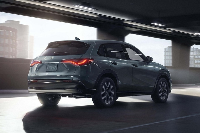 Обновлён «другой» кроссовер Honda HR-V: базовая и «средняя» версии стали богаче