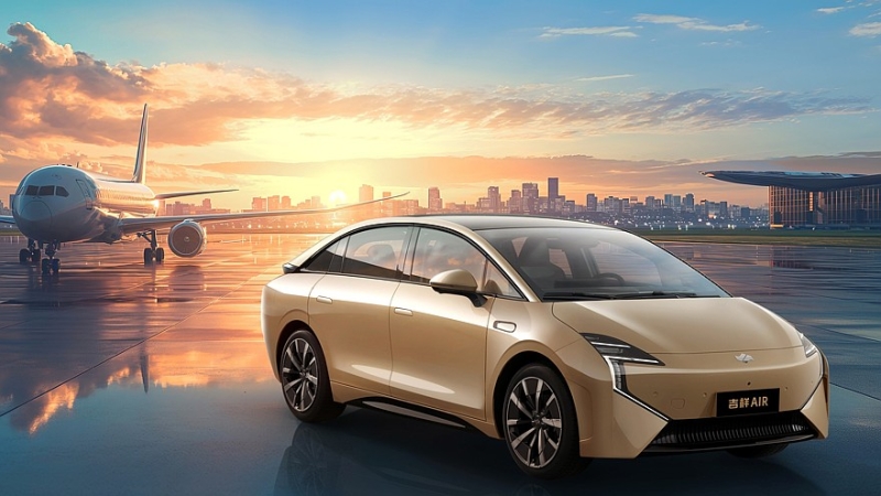 Под крылом самолёта: рождённый авиакомпанией лифтбек Juneyao Air выходит на рынок