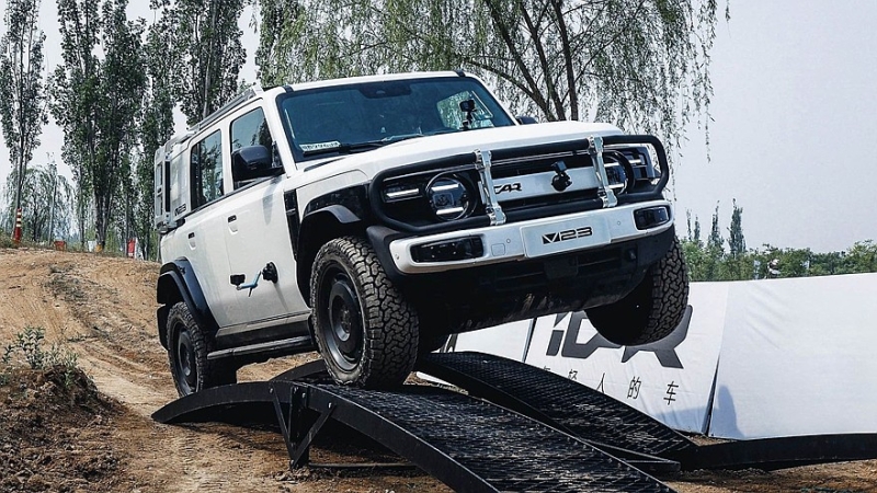 Британская компания Ineos хочет разработать младший SUV на платформе Chery