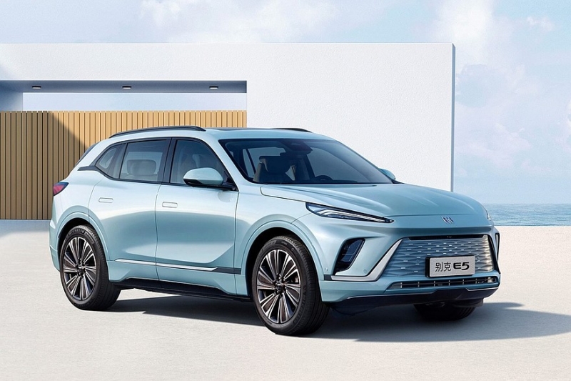 Buick полностью раскрыл дизайн обновлённого кроссовера Electra E5