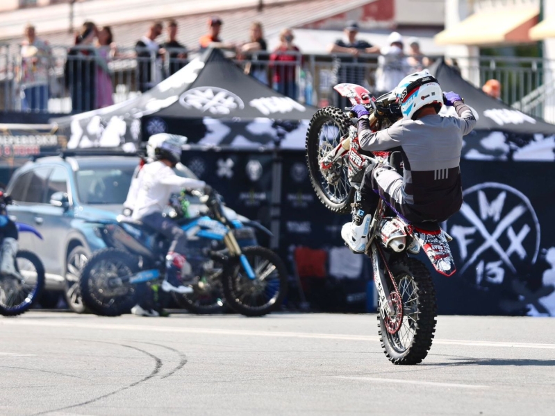 Итоги фестиваля Движение 2025: более 4000 байкеров, 120 тысяч человек, 180 спортсменов