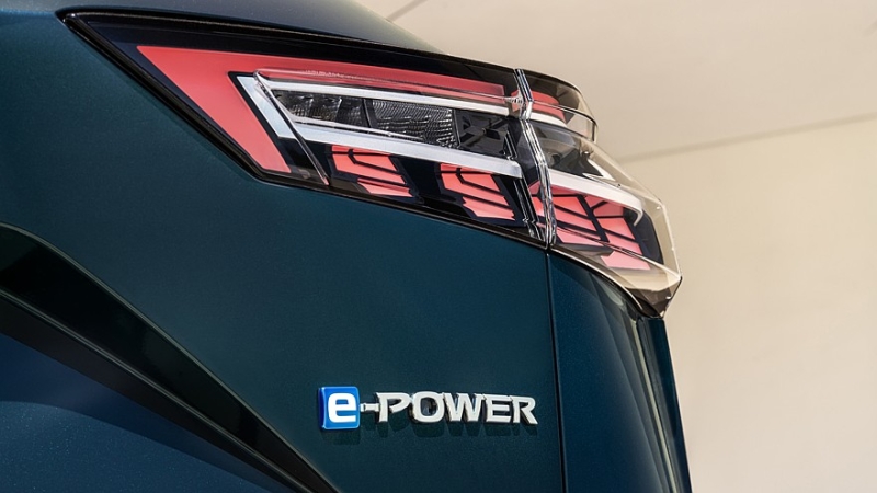 Nissan Qashqai первым получил гибридную систему e-Power нового поколения