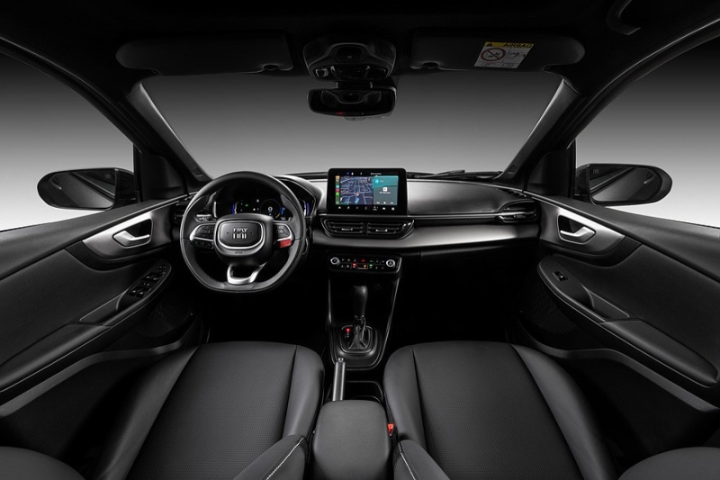 Обновлённый кроссовер Fiat Pulse: теперь и «горячая» версия от Abarth