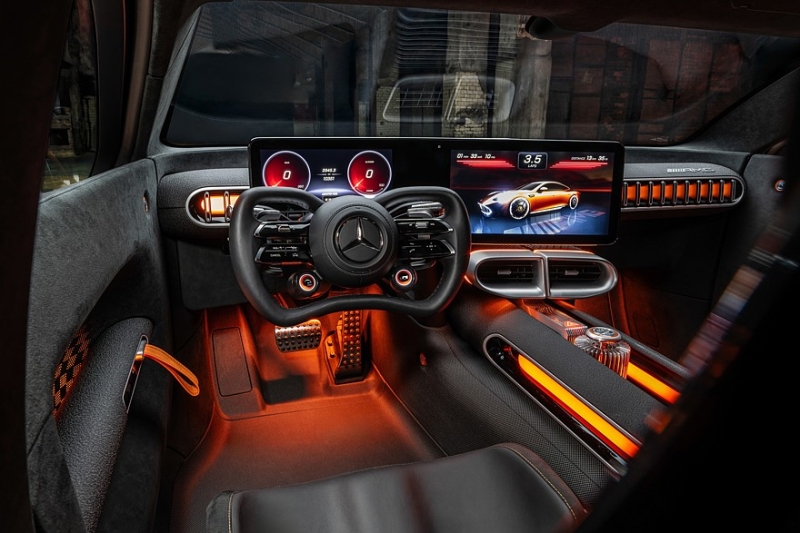 Представлен Mercedes-AMG GT XX: совокупная мощность установки – больше 1360 «лошадей»