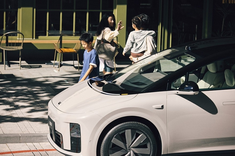 Кроссовер Li i8: новые фотографии, дата запуска и тревожные ожидания