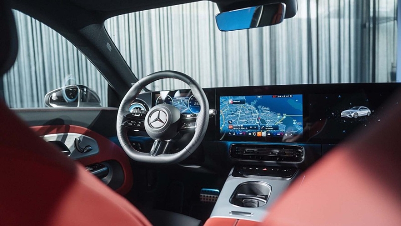 Mercedes-Benz CLA нового поколения: теперь и подросший в габаритах универсал