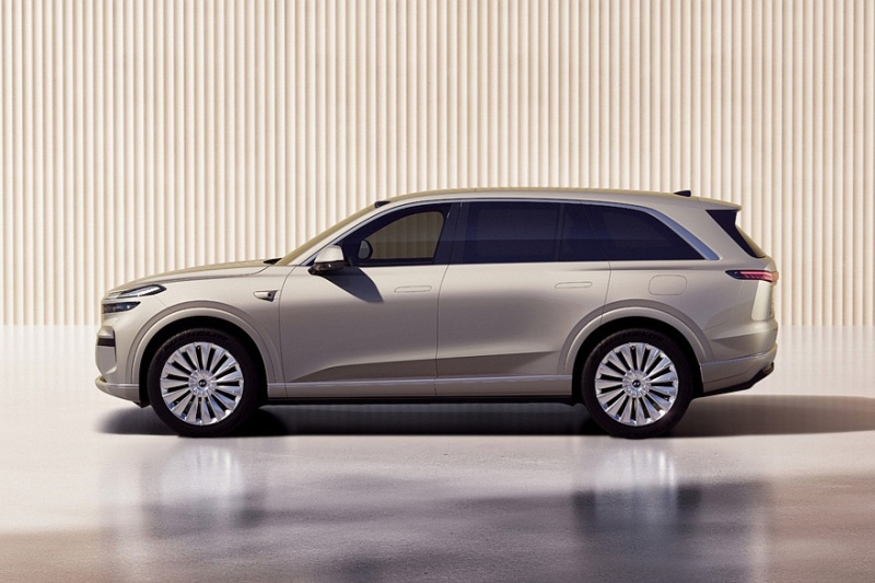 Nio готовится вывести на рынок большой кроссовер Onvo L90: рассекречен интерьер