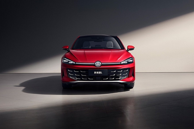 Обновлённый лифтбек Volkswagen Lamando L: раздельные экраны, более мощный мотор и GTS-версия