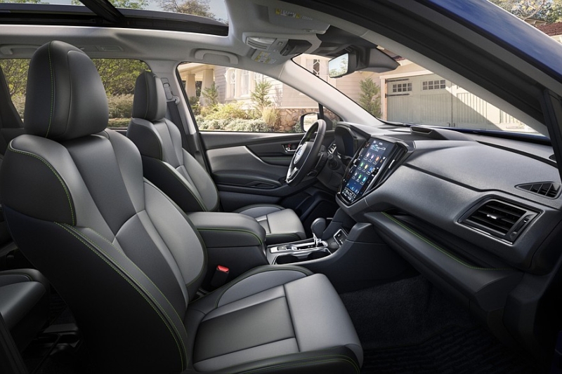Теряющему покупателей Subaru Ascent пересмотрели список комплектаций и изменили декор