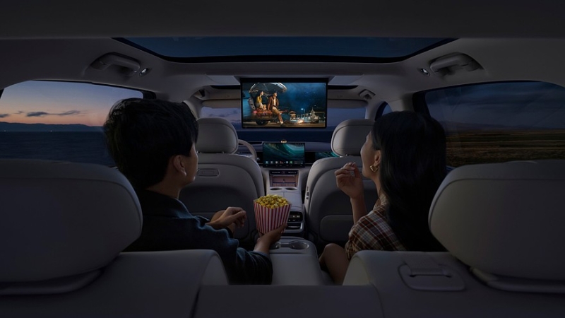 Большой кроссовер AITO M7 второго поколения показался на новых официальных снимках