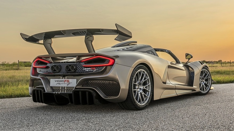 Hennessey Venom F5 Revolution LF: форсированный до 2059 л.с. V8, МКП и задний привод
