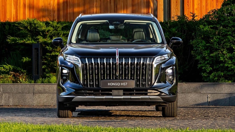 Кроссовер Hongqi HS7 второго поколения выходит на российский рынок, цены известны