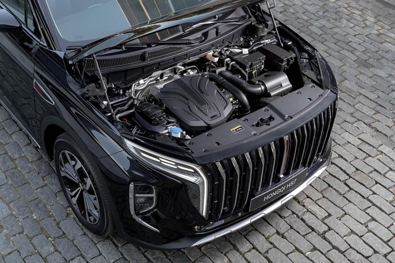 Кроссовер Hongqi HS7 второго поколения выходит на российский рынок, цены известны