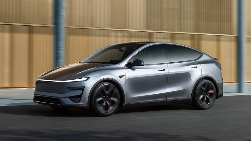 Обновлённый Tesla Model Y Performance дебютировал во «враждебной» Европе