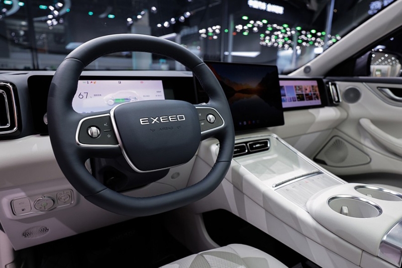 Представлен Exeed ET5: кроссовер на базе Exeed TXL сменил название перед премьерой