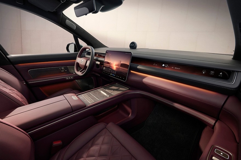 Роскошный кроссовер Nio ES8 перешёл в новое поколение: больше и мощнее