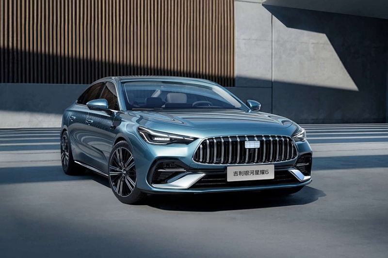 Анонсирован седан Geely Emgrand нового поколения: гораздо больше и мощнее предшественника