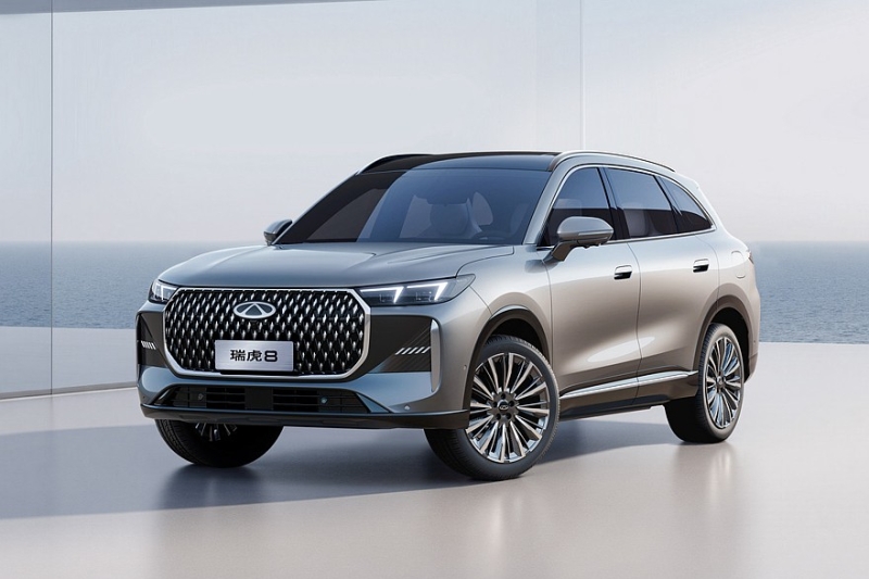 Chery Tiggo 8 нового поколения предложат с двумя вариантами дизайна