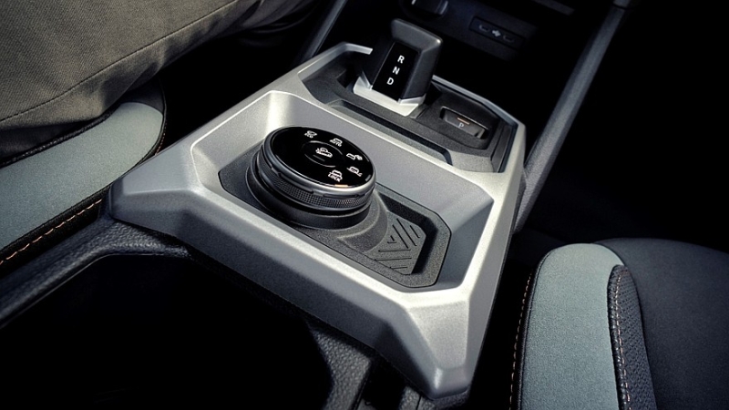 Dacia Duster и Bigster получили гибридный полный привод: 48 вольт, бензин и газ