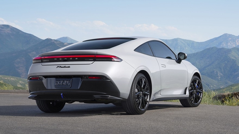 Honda полностью рассекретила возрождённое купе Prelude, цены известны