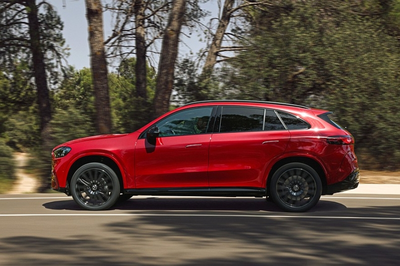 Mercedes-Benz GLC with EQ Technology: 800 вольт, пиксельный «гриль» и фоторамка в «базе»