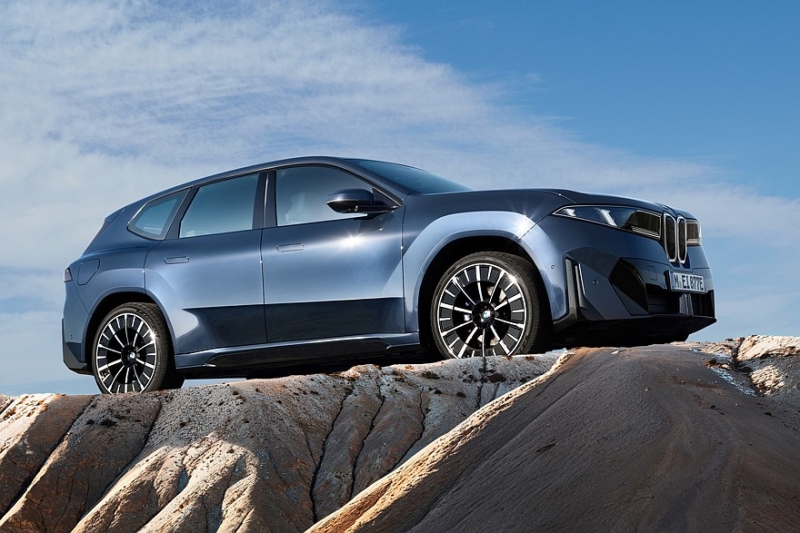 Новый BMW iX3: узкие ноздри, эксцентричный салон, 800 вольт и суперкомпьютеры