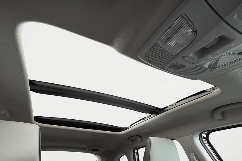 Новый глобальный кроссовер Suzuki Victoris: три варианта «начинки», есть полный привод