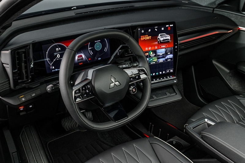 Новый Mitsubishi Eclipse Cross на базе Renault стартует с топовой начинкой