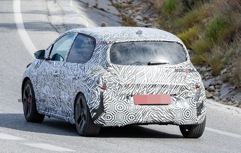 Новый Renault Twingo засветился в ходе дорожных испытаний