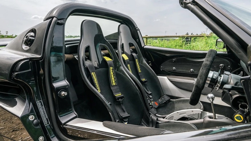 Одноместный Lotus Elise VHPK от Analogue Automotive: очень легкий и очень дорогой